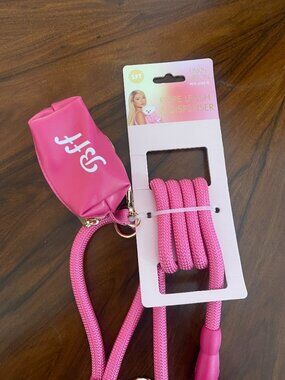 Paris Hilton Pink Dog Leash + Bag Dispenser BFF NWT